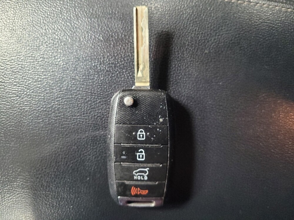 2018 Kia Sorento in Pelham, AL 35124 - 18110712 32