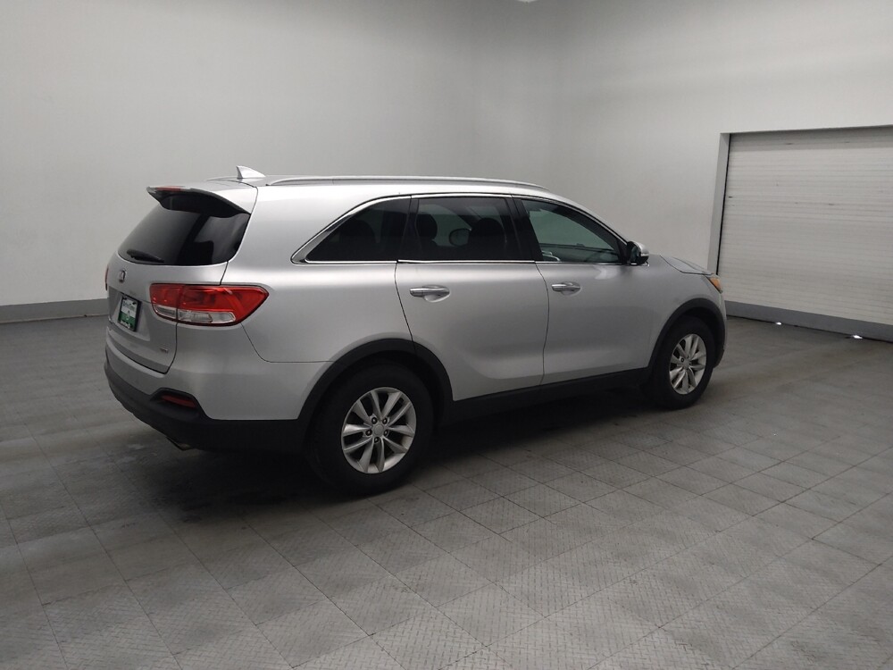 2018 Kia Sorento in Pelham, AL 35124 - 18110712 10