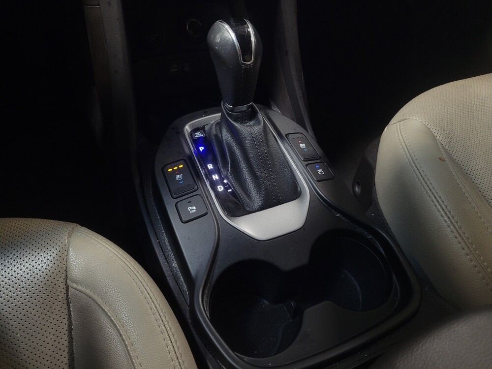 2018 Hyundai Santa Fe in Pelham, AL 35124 - 18110716 26