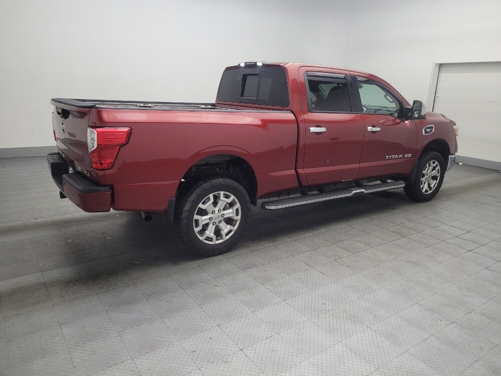 2017 Nissan Titan in Knoxville, TN 37923 - 18110727 10