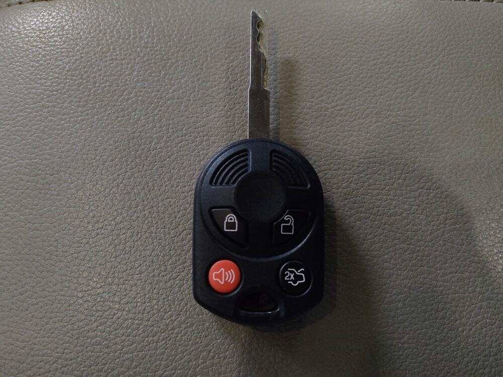 2016 Ford Escape in Conyers, GA 30094 - 18110730 32