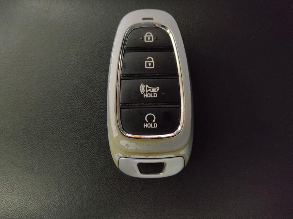 2021 Hyundai Santa Fe in Chattanooga, TN 37421 - 18110731 32