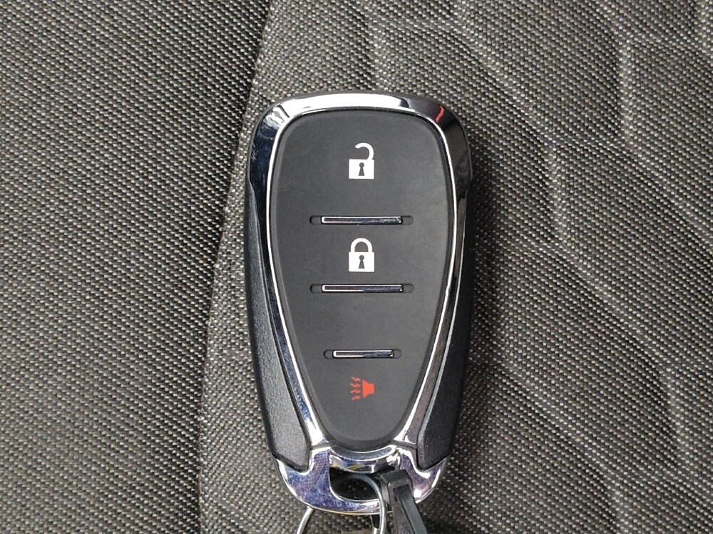 2020 Chevrolet Equinox in Arlington, TX 76011 - 18110735 32