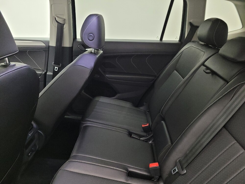 2022 Volkswagen Tiguan in Cincinnati, OH 45255 - 18110737 18