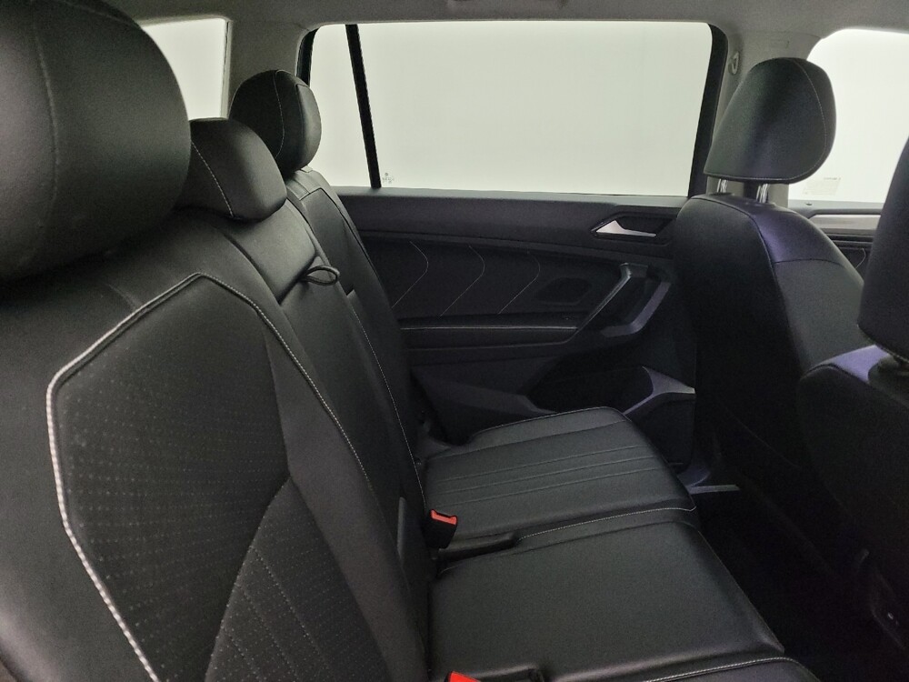 2022 Volkswagen Tiguan in Cincinnati, OH 45255 - 18110737 19