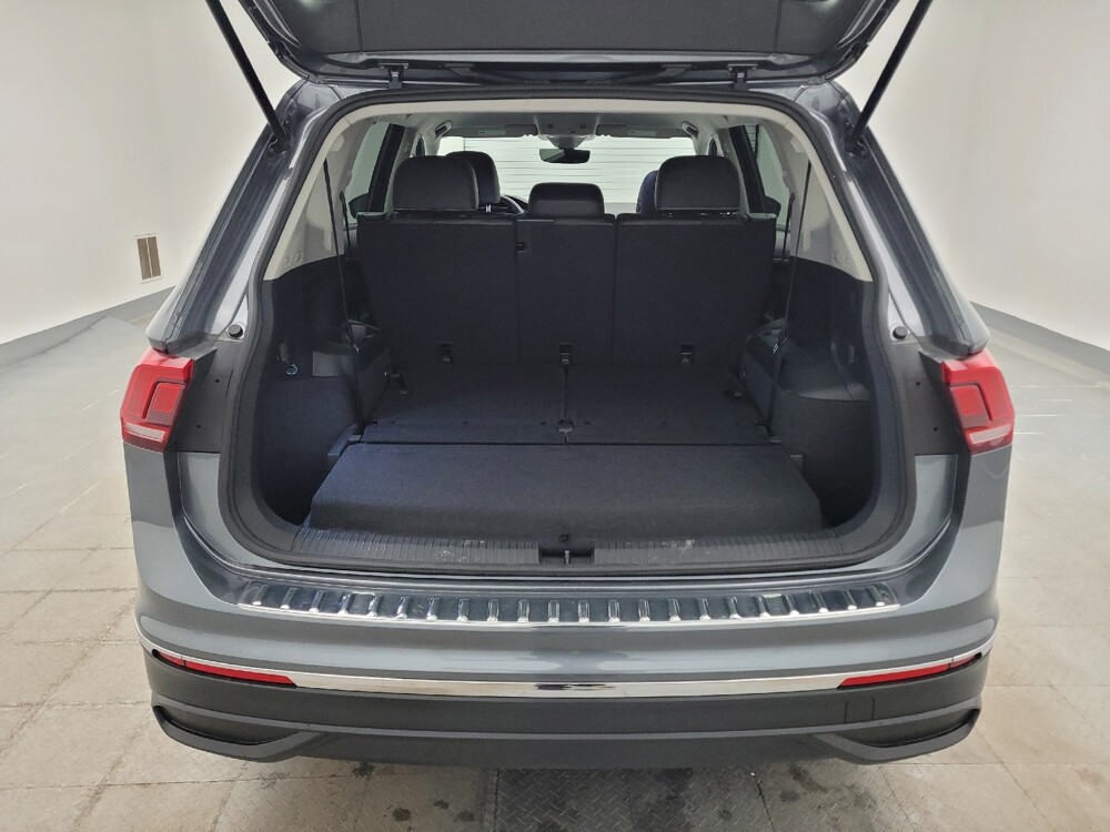 2022 Volkswagen Tiguan in Cincinnati, OH 45255 - 18110737 29