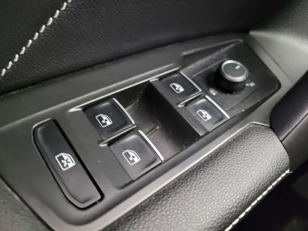 2022 Volkswagen Tiguan in Cincinnati, OH 45255 - 18110737 27