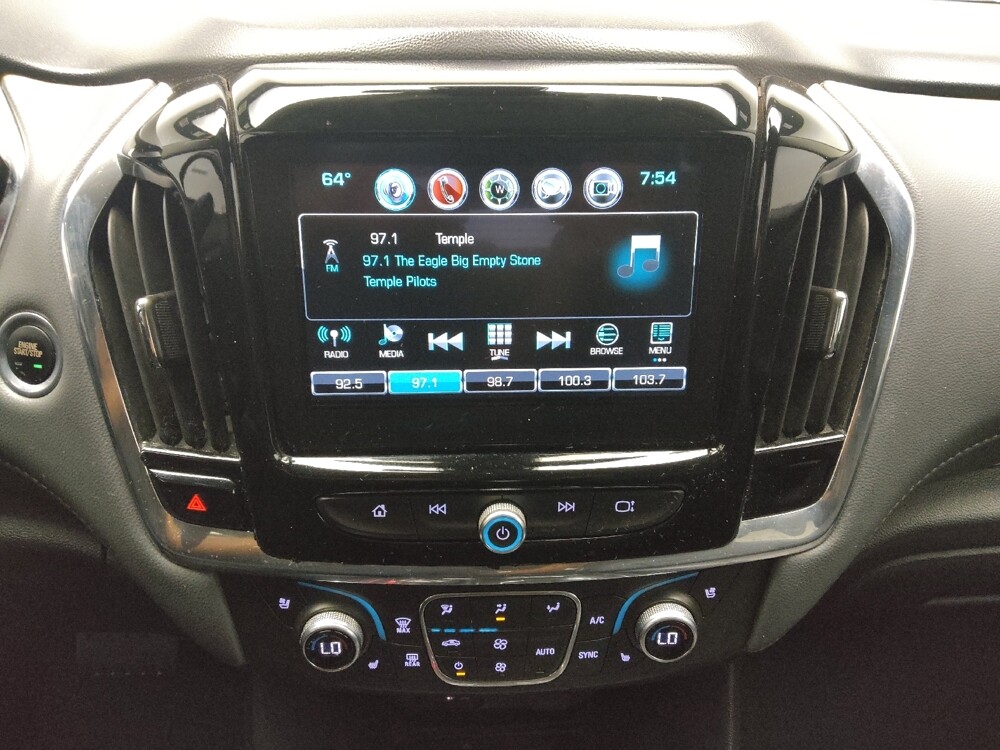 2018 Chevrolet Traverse in Fort Worth, TX 76116 - 18110743 25