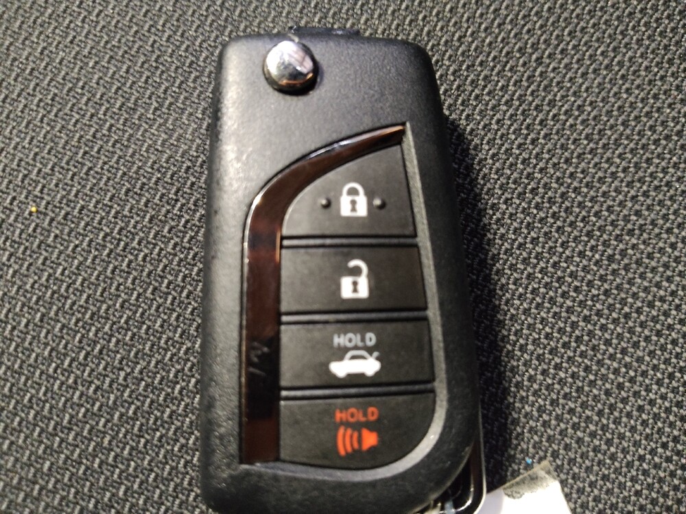 2020 Toyota Corolla in Lubbock, TX 79424 - 18110752 32