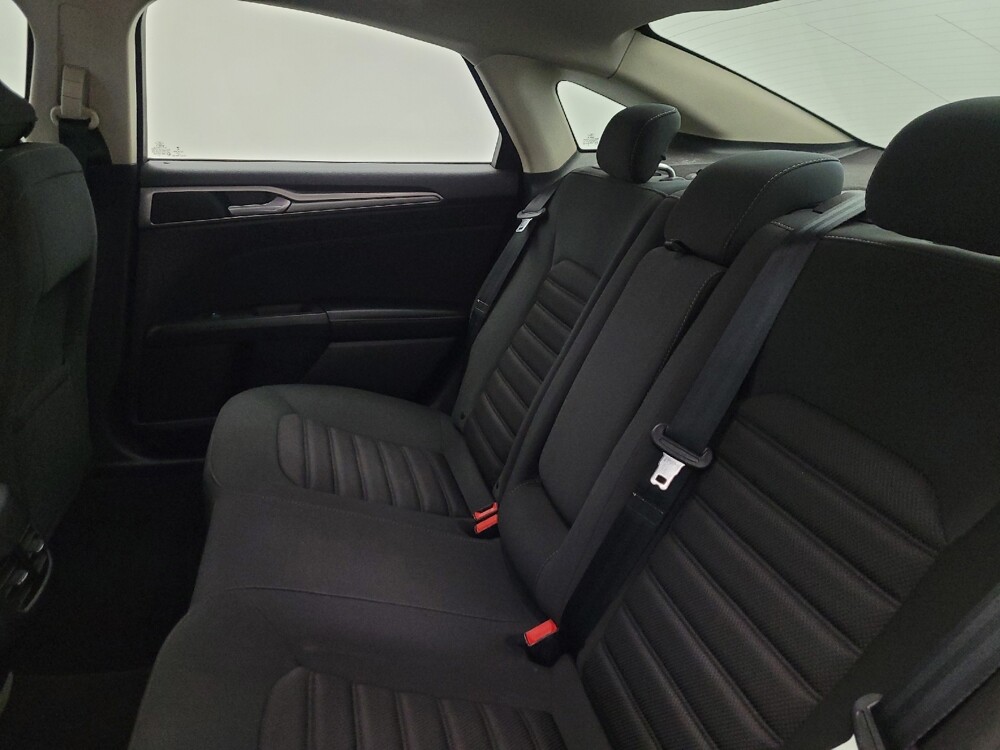 2019 Ford Fusion in Mesa, AZ 85210 - 18110754 18