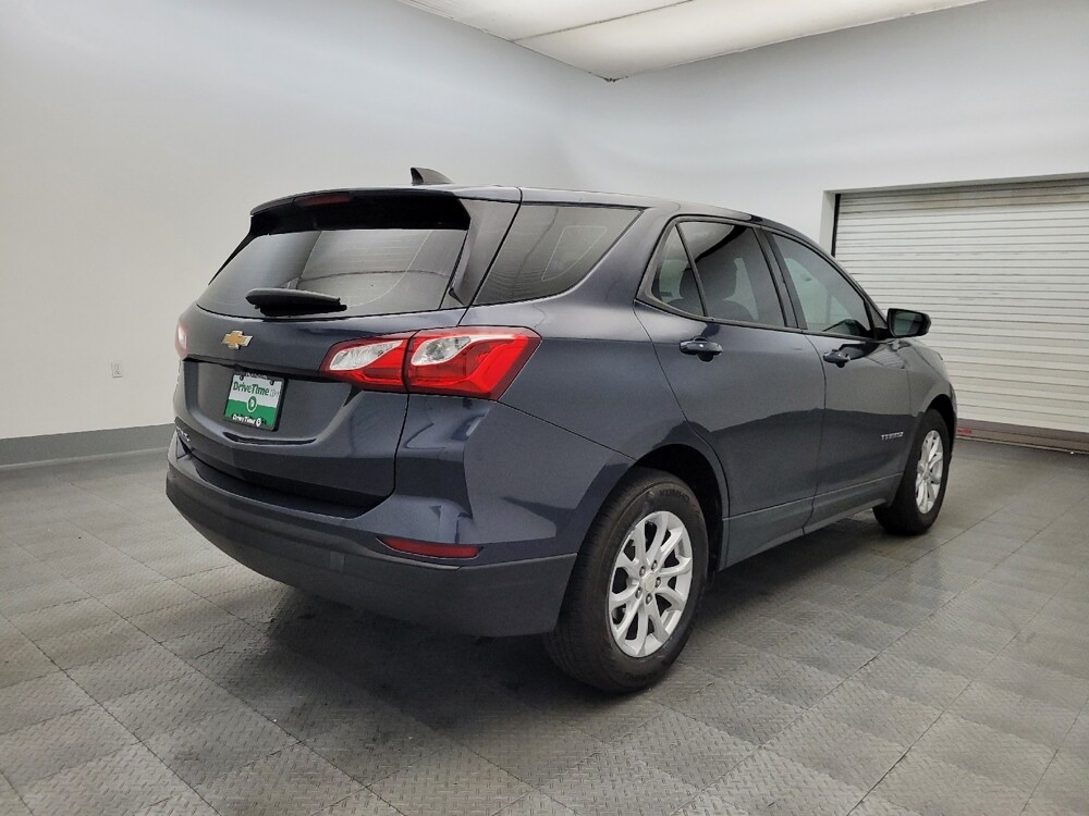2019 Chevrolet Equinox in Phoenix, AZ 85015 - 18110765 9