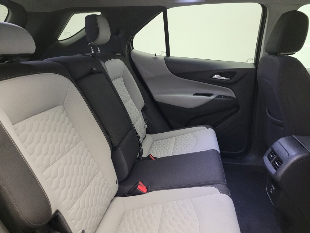 2019 Chevrolet Equinox in Phoenix, AZ 85015 - 18110765 19