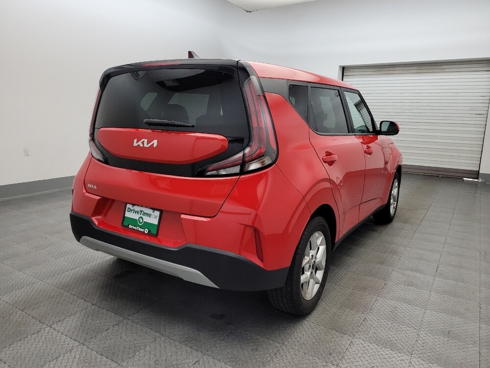 2023 Kia Soul in Glendale, AZ 85301 - 18110768 9