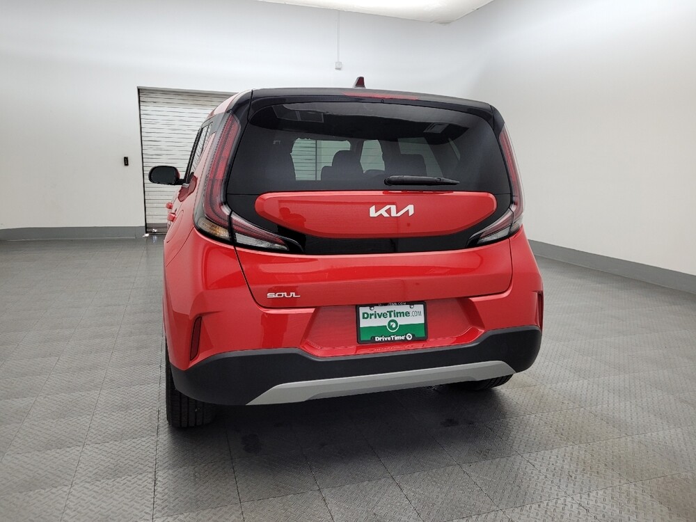 2023 Kia Soul in Glendale, AZ 85301 - 18110768 6