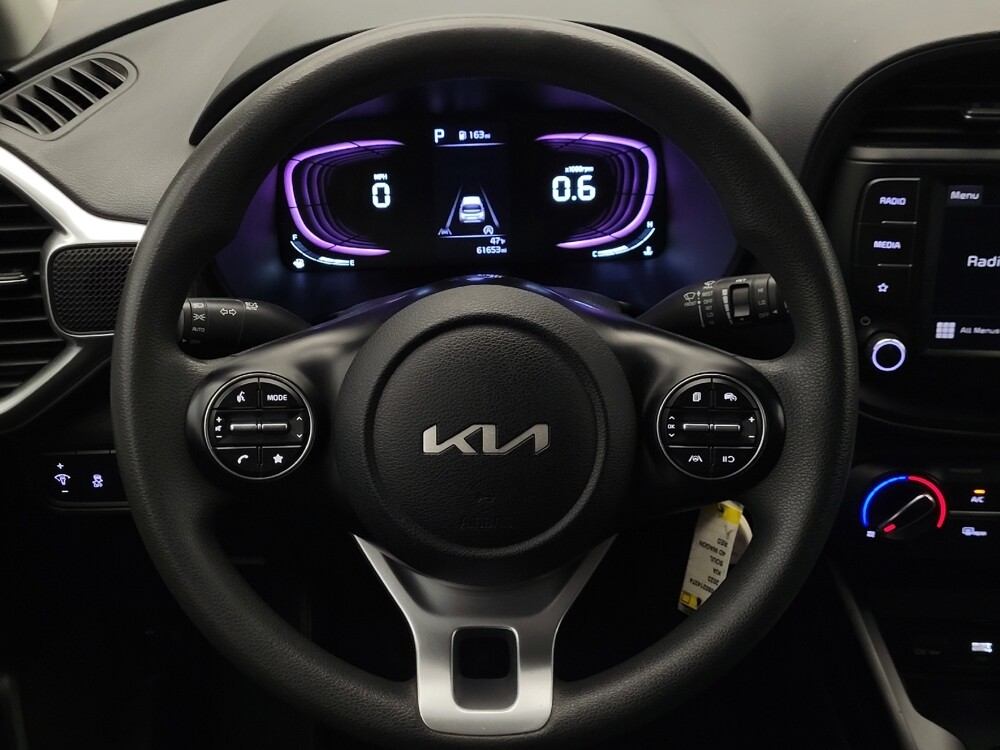 2023 Kia Soul in Glendale, AZ 85301 - 18110768 22