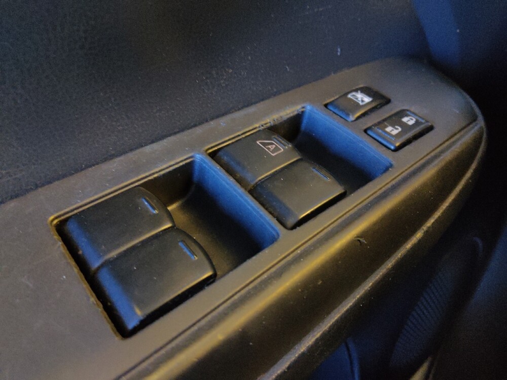 2018 Nissan Versa in Tucson, AZ 85705 - 18110774 27