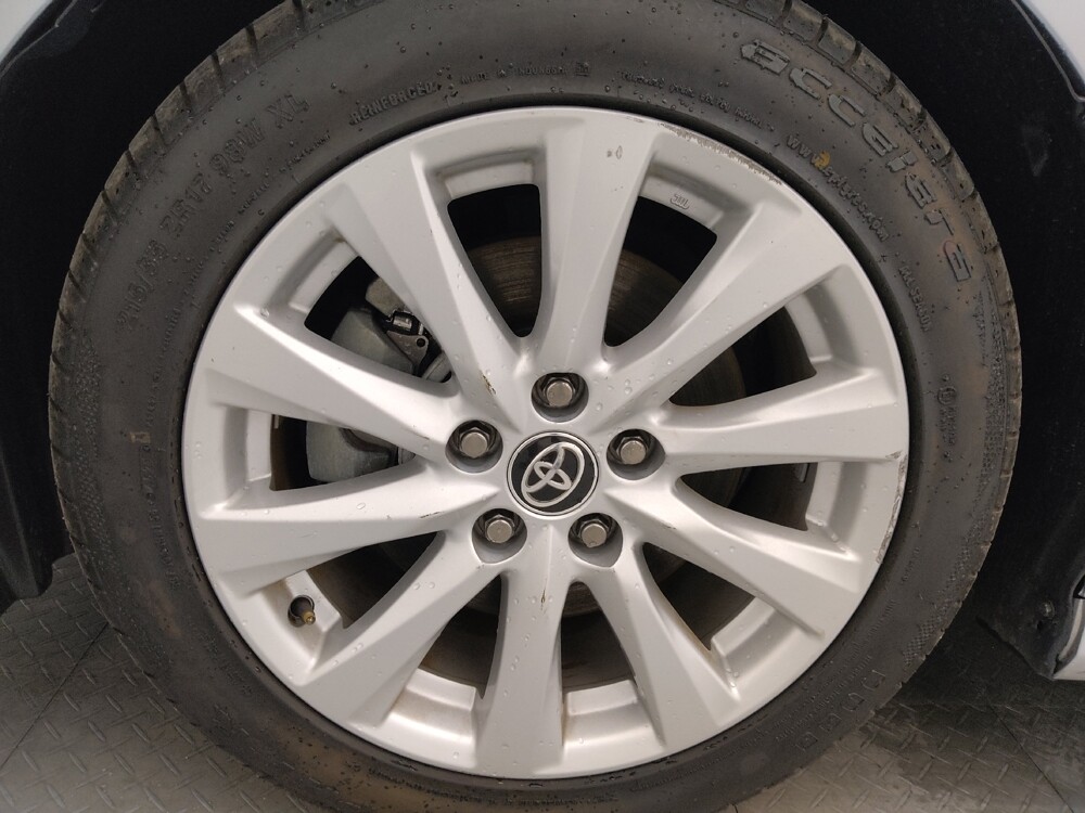 2020 Toyota Camry in Tallahassee, FL 32304 - 18110776 31