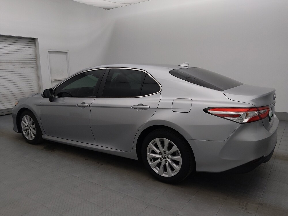 2020 Toyota Camry in Tallahassee, FL 32304 - 18110776 3