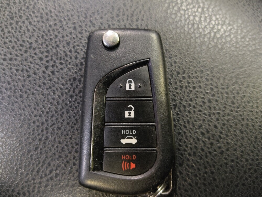 2020 Toyota Camry in Tallahassee, FL 32304 - 18110776 32