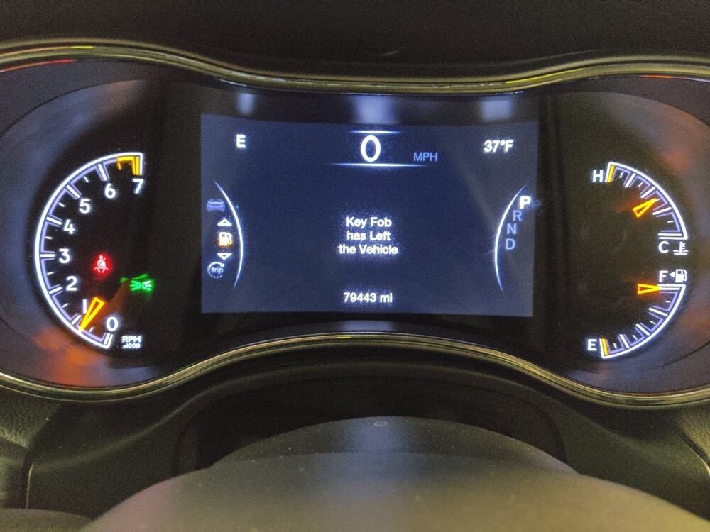 2019 Jeep Grand Cherokee in Tampa, FL 33612 - 18110779 23