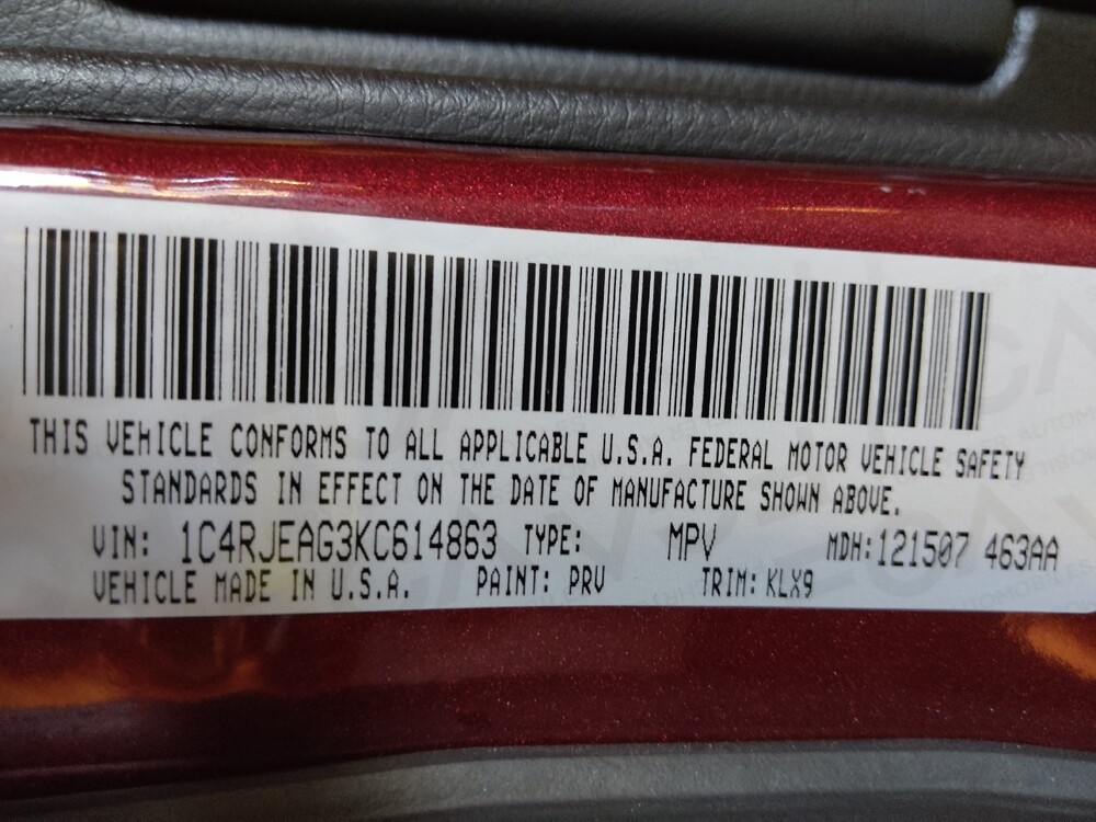 2019 Jeep Grand Cherokee in Tampa, FL 33612 - 18110779 33