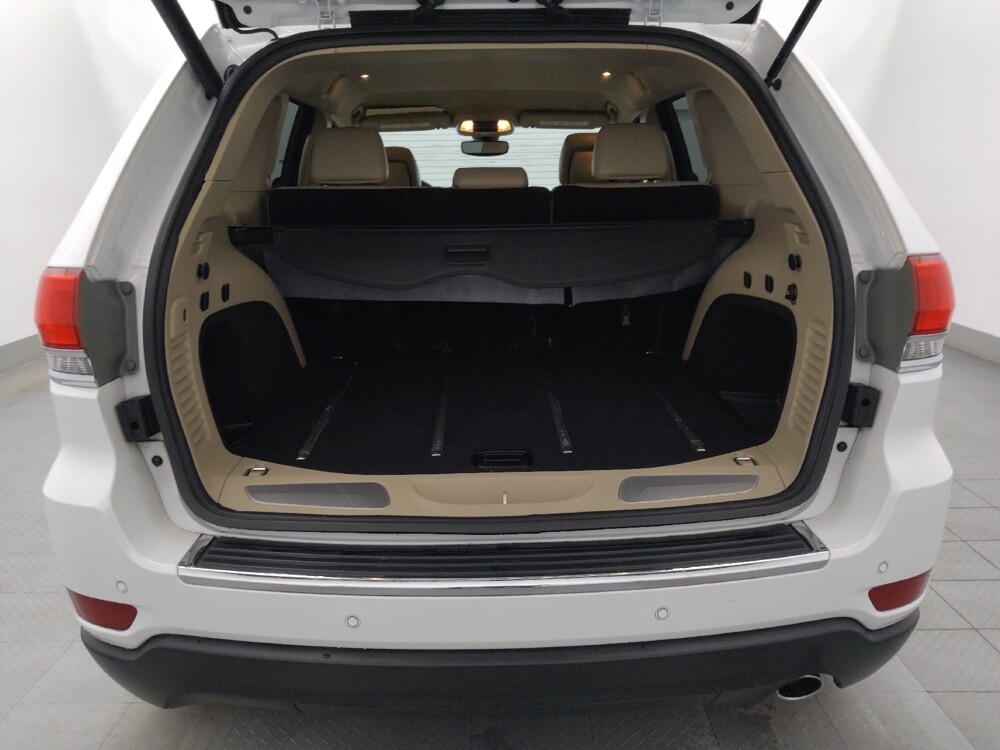 2017 Jeep Grand Cherokee in Tampa, FL 33612 - 18110784 29