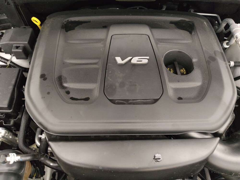 2017 Jeep Grand Cherokee in Tampa, FL 33612 - 18110784 30