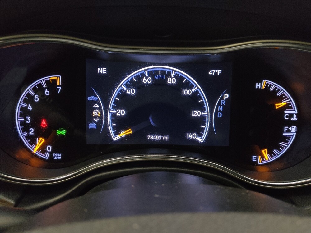 2017 Jeep Grand Cherokee in Tampa, FL 33612 - 18110784 23