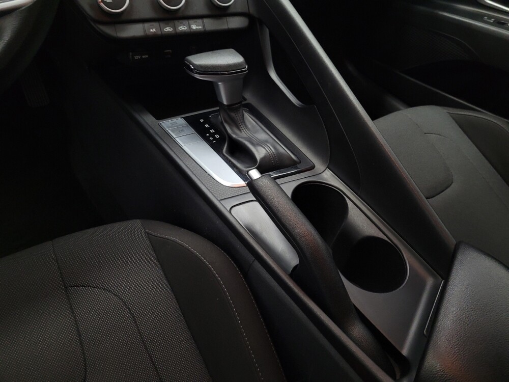 2024 Hyundai Elantra in Las Vegas, NV 89102 - 18110792 26