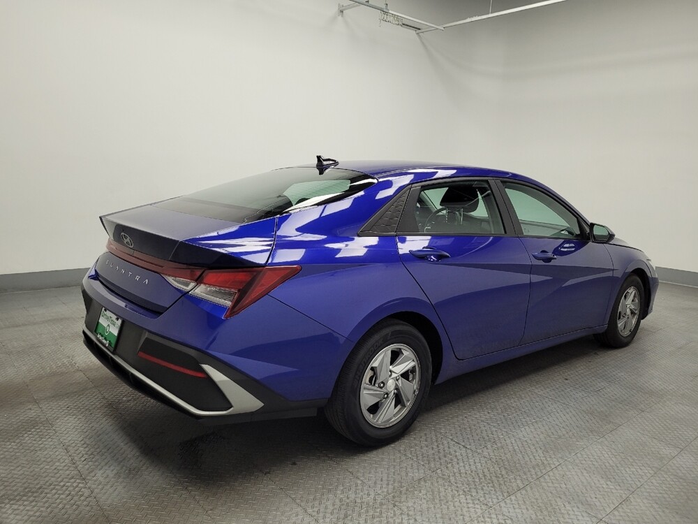 2024 Hyundai Elantra in Las Vegas, NV 89102 - 18110792 10