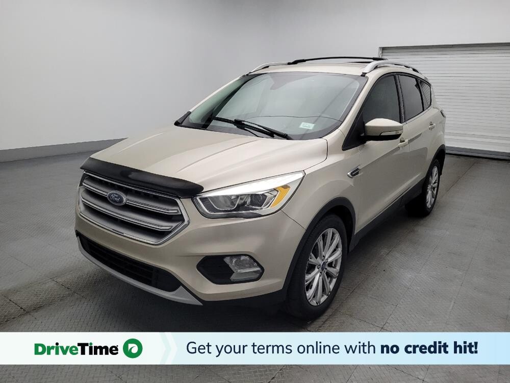 2017 Ford Escape in Gainesville, FL 32609 - 18110801