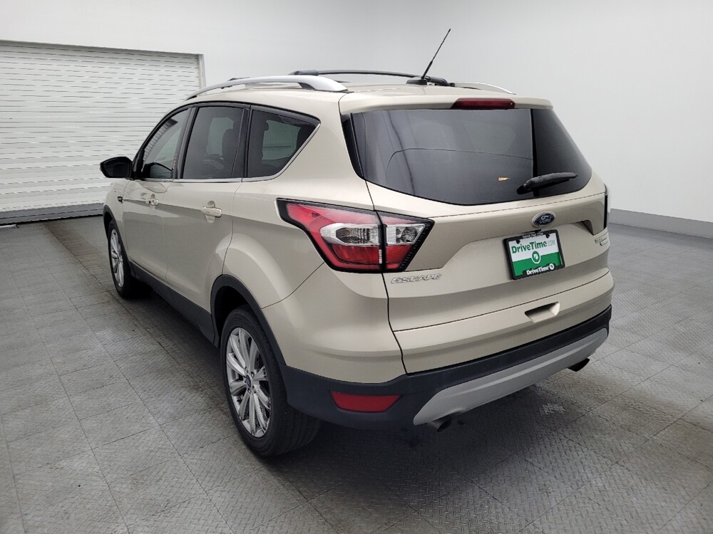 2017 Ford Escape in Gainesville, FL 32609 - 18110801 5