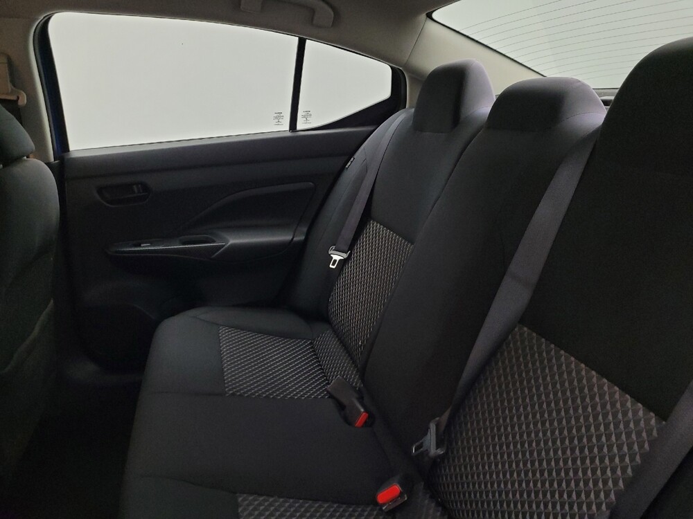 2021 Nissan Versa in Glendale, AZ 85301 - 18110802 18