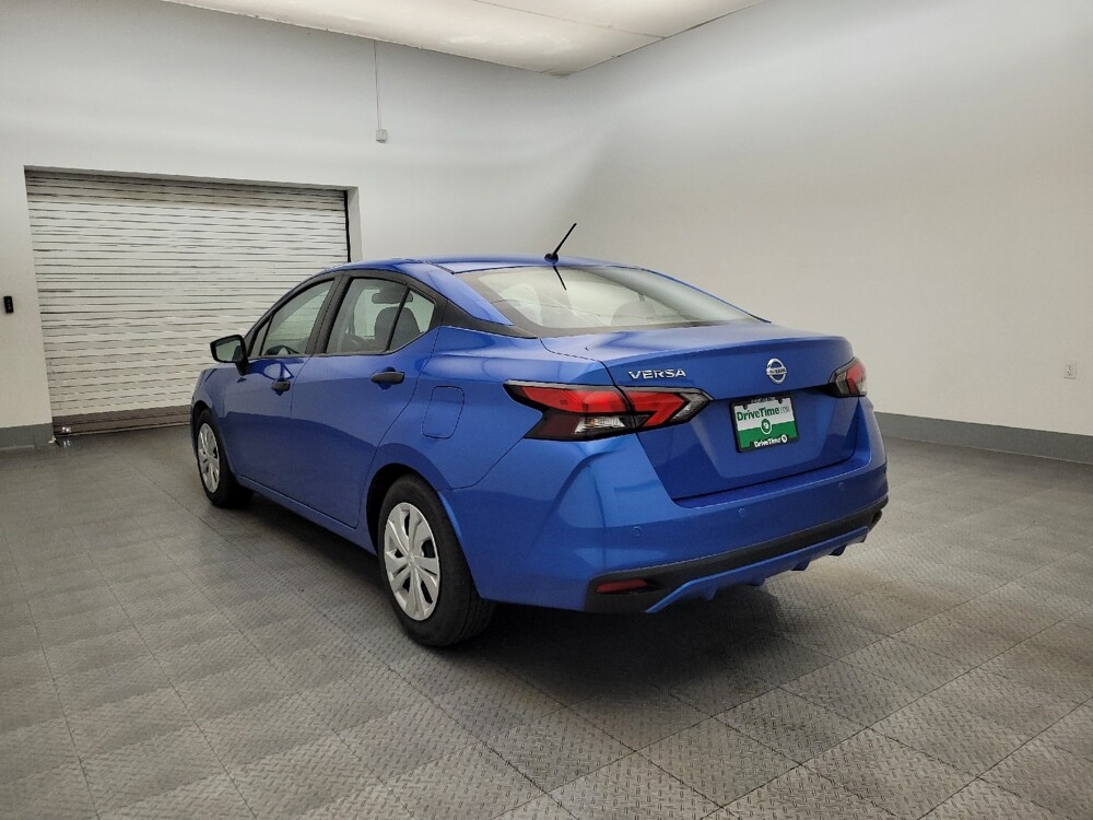 2021 Nissan Versa in Glendale, AZ 85301 - 18110802 5