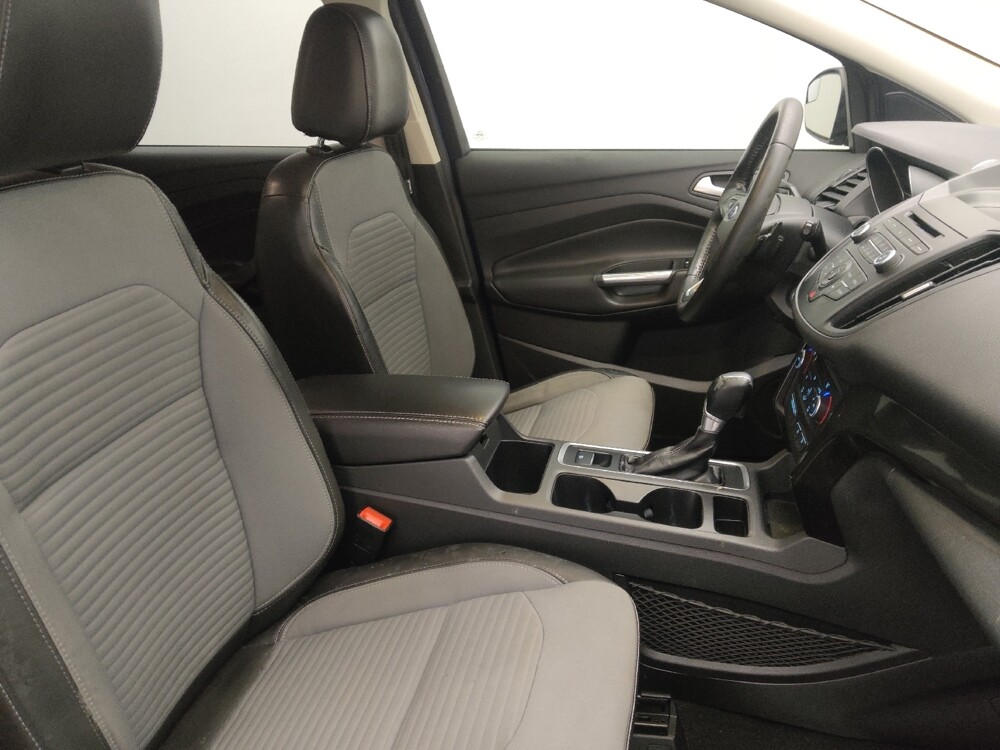 2017 Ford Escape in Jacksonville, FL 32210 - 18110807 21