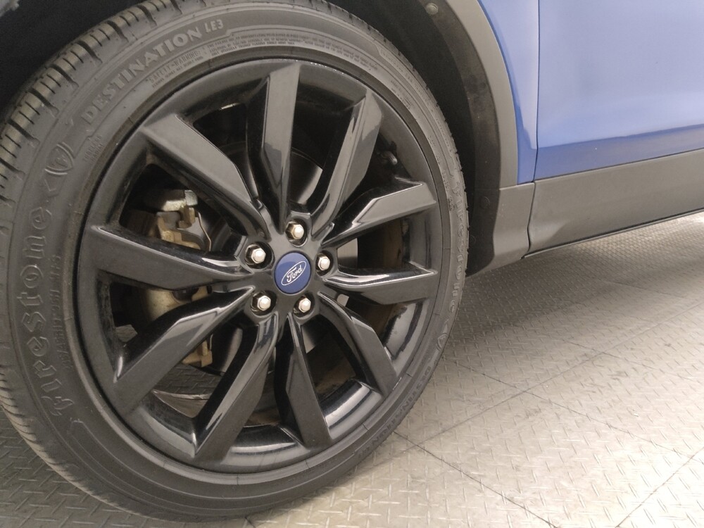 2017 Ford Escape in Jacksonville, FL 32210 - 18110807 31