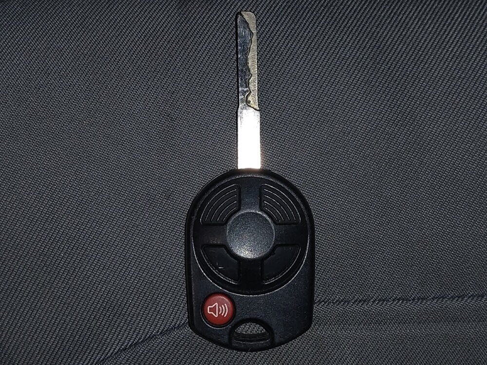 2017 Ford Escape in Jacksonville, FL 32210 - 18110807 32