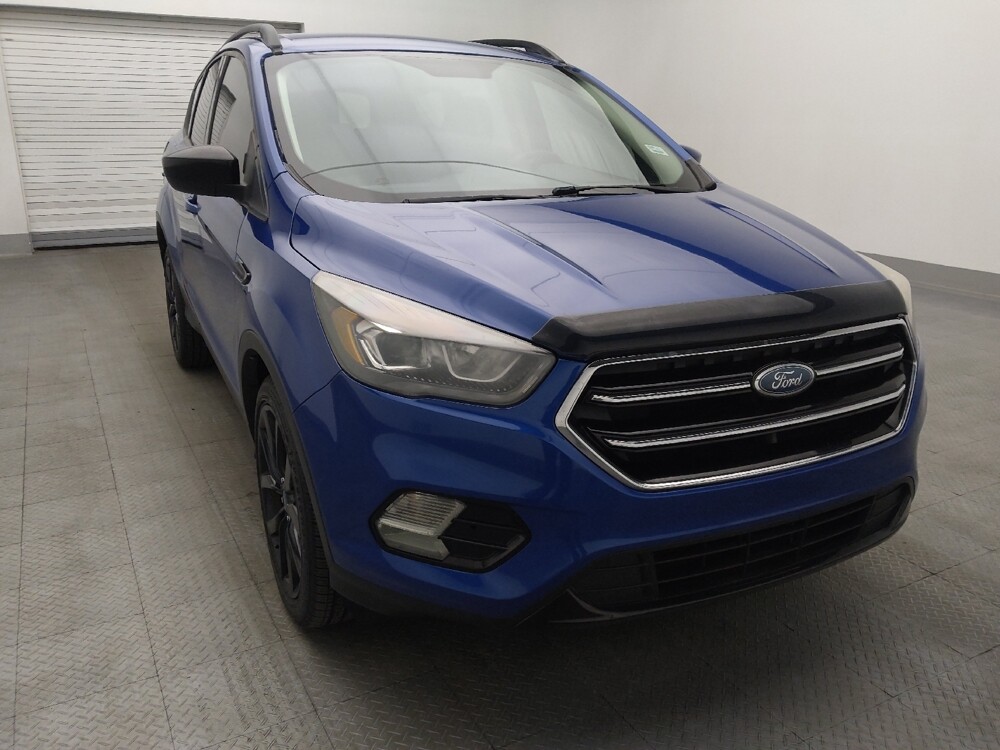 2017 Ford Escape in Jacksonville, FL 32210 - 18110807 14