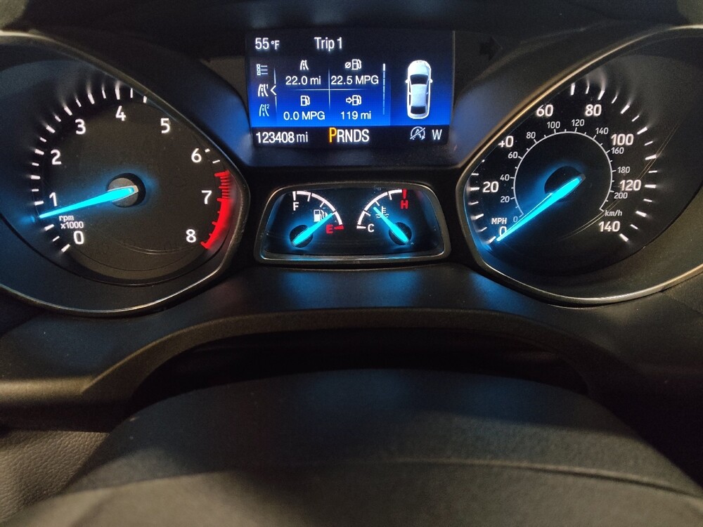 2017 Ford Escape in Jacksonville, FL 32210 - 18110807 23