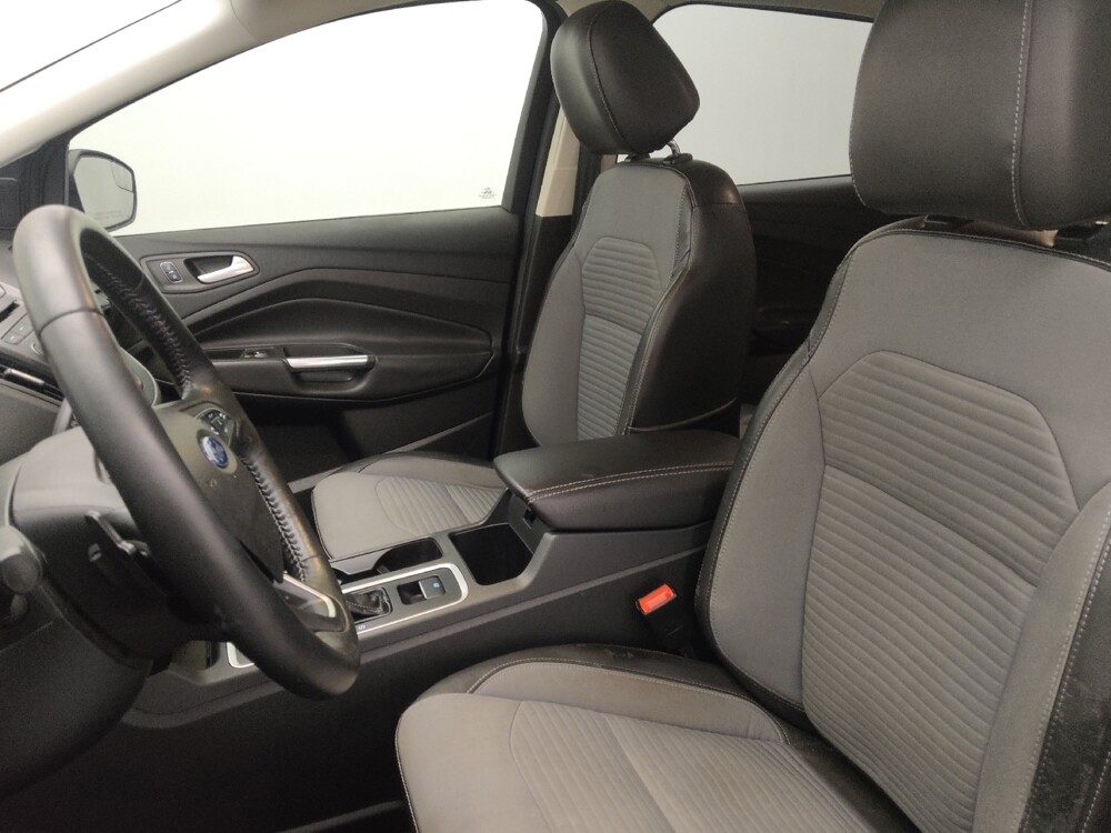 2017 Ford Escape in Jacksonville, FL 32210 - 18110807 17