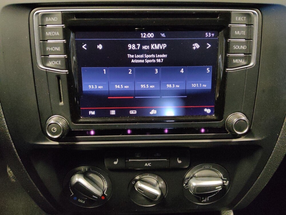 2016 Volkswagen Jetta in Mesa, AZ 85210 - 18110808 25