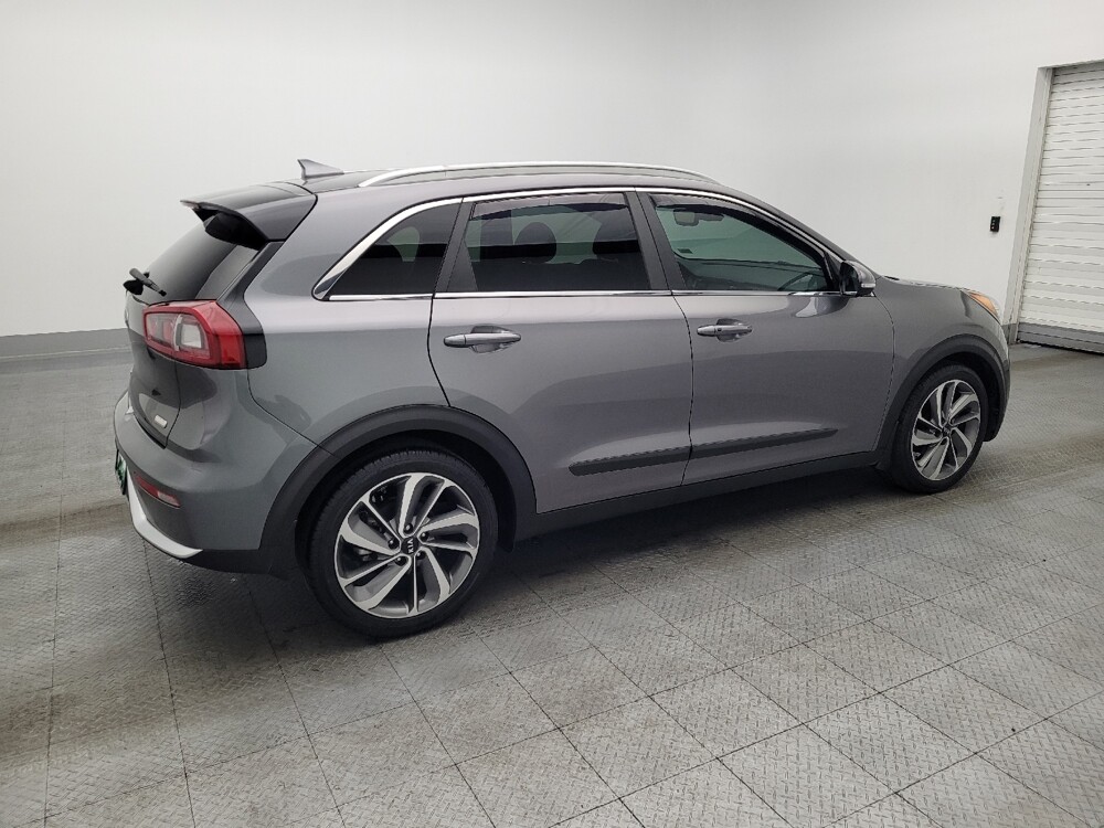 2017 Kia Niro in Raleigh, NC 27604 - 18110809 10