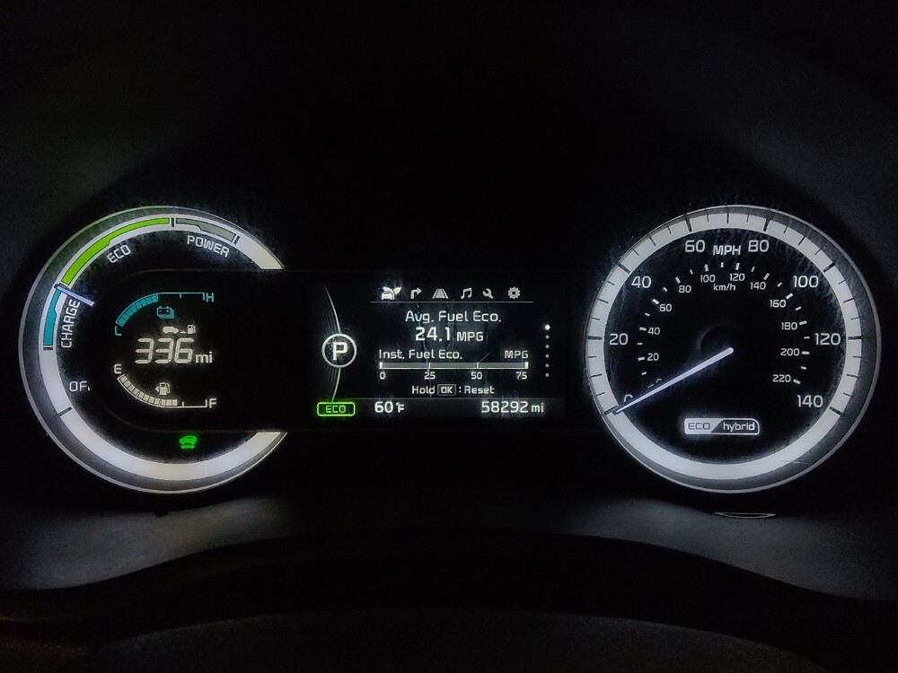 2017 Kia Niro in Raleigh, NC 27604 - 18110809 23