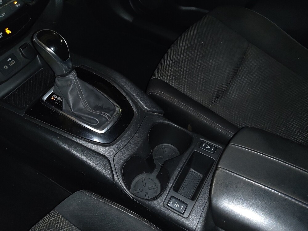 2019 Nissan Rogue Sport in Jacksonville, FL 32210 - 18110810 26