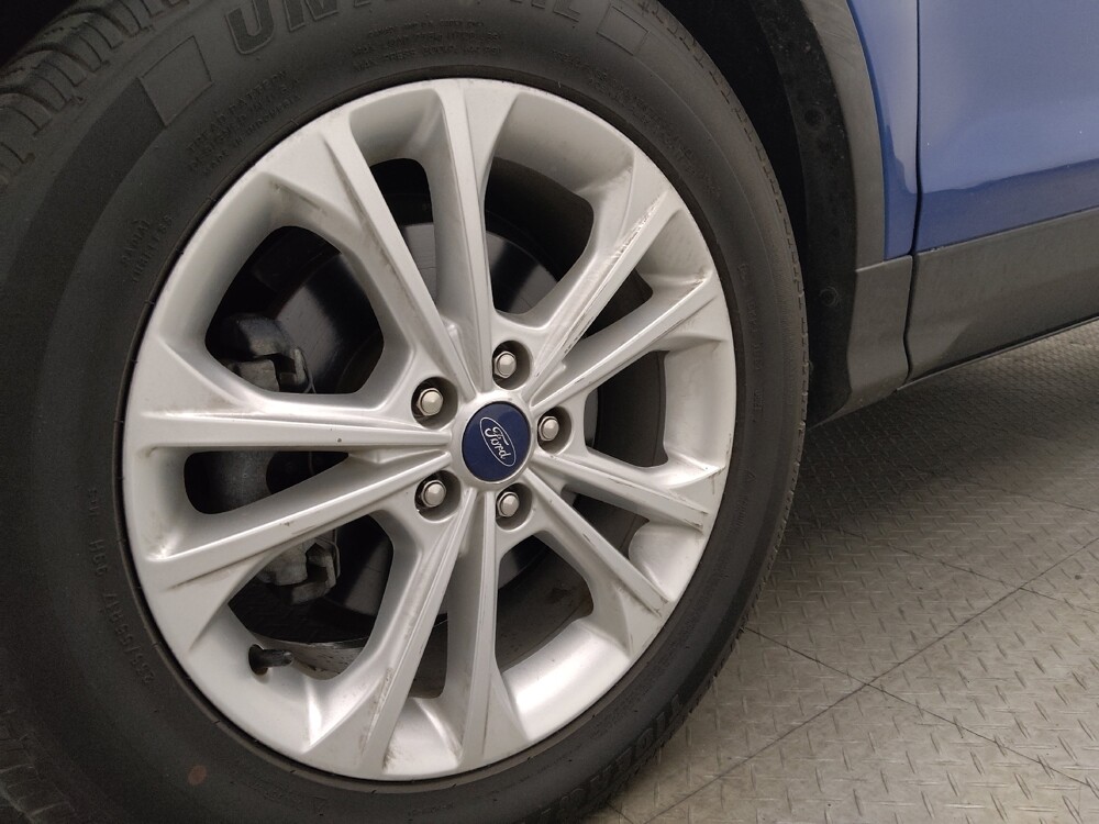 2017 Ford Escape in Jacksonville, FL 32210 - 18110812 31