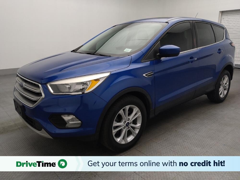 2017 Ford Escape in Jacksonville, FL 32210 - 18110812