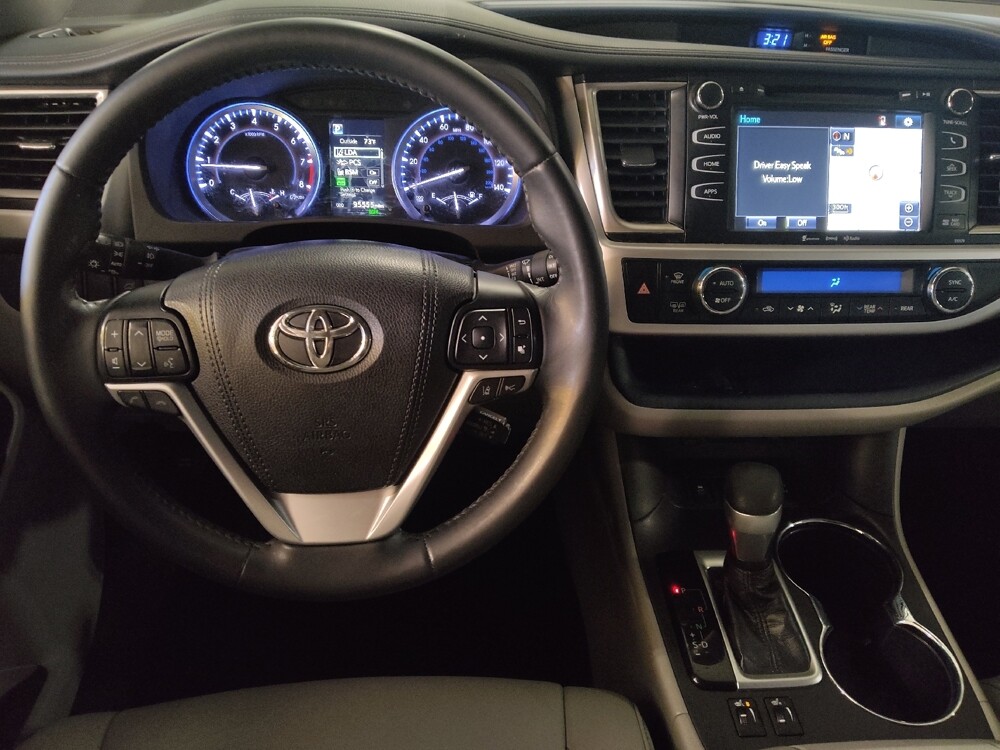 2018 Toyota Highlander in Gainesville, FL 32609 - 18110813 22