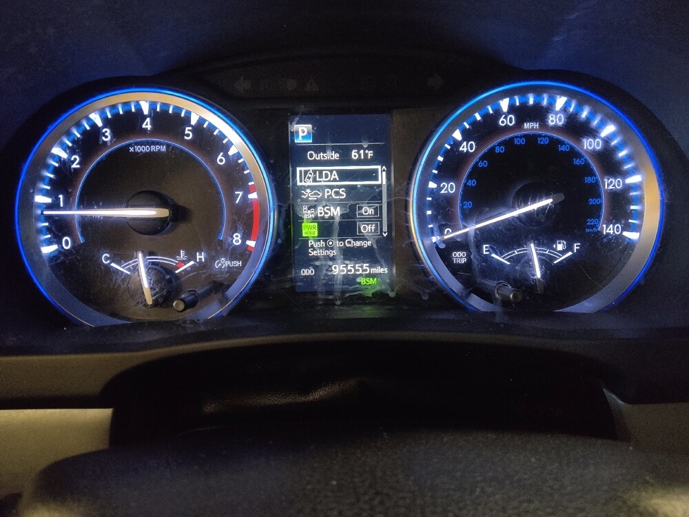 2018 Toyota Highlander in Gainesville, FL 32609 - 18110813 23