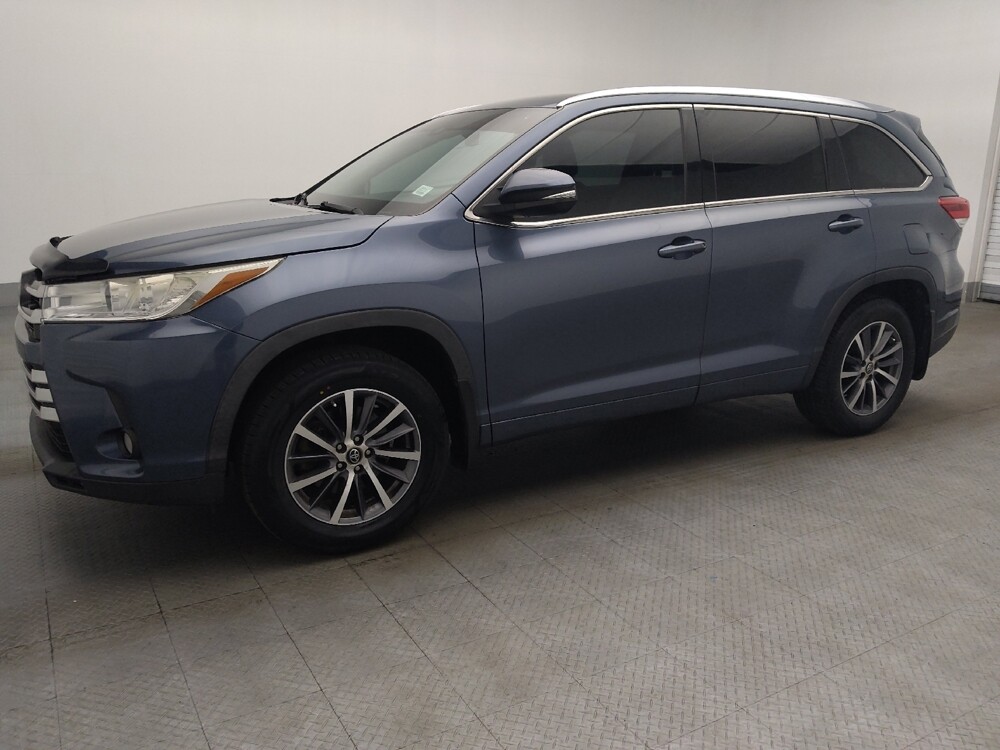 2018 Toyota Highlander in Gainesville, FL 32609 - 18110813 2