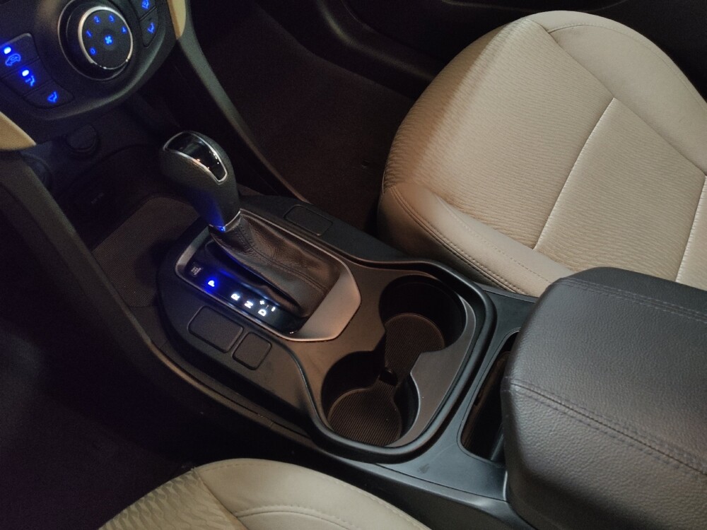 2014 Hyundai Santa Fe in Gainesville, FL 32609 - 18110818 26